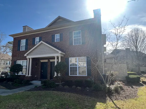 5269 Elston Ln, Virginia Beach, VA 23455