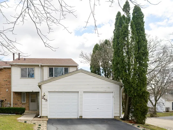 245 Porter Ln, Bolingbrook, IL 60440