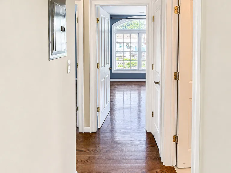 77 Cedar St #3 — Photo 36