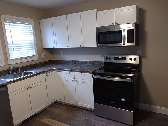 3rd image of 509 W Garfield Ave