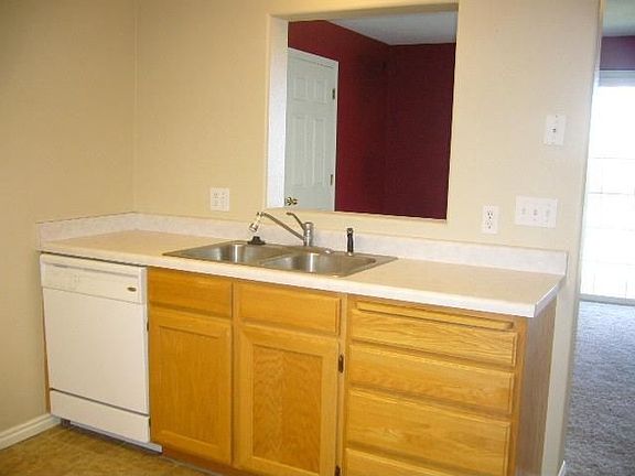 3rd image of 1315 W 1480 N #140