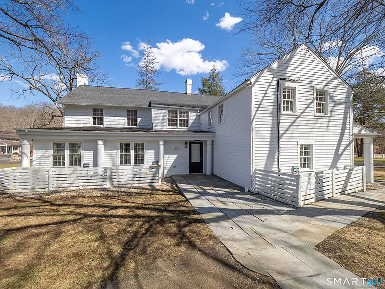 523 Danbury Rd #D — Photo 15