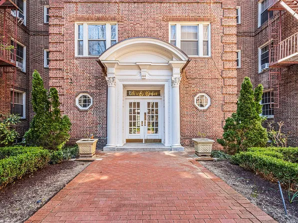 117-01 Park Ln S #B6f, Kew Gardens, NY 11415