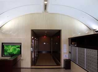 1010 Howe St #404, Vancouver, BC V6Z 1P5