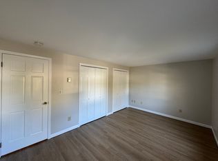 20 Northwoods Cir, Woburn, MA 01801