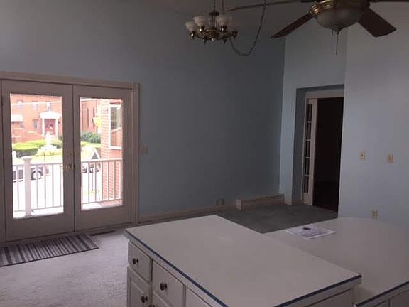 3rd image of 238 E North St APT 3