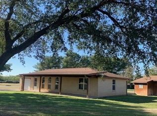 2015 Country Club Estates Cir, San Angelo, TX 76904