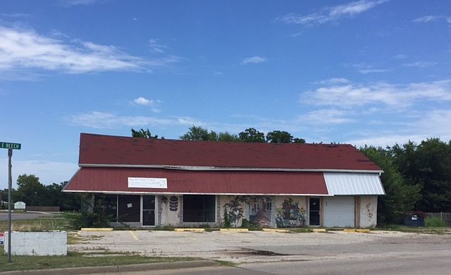 1st image of 701 N Broadway St