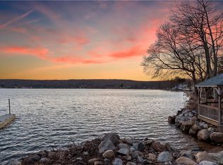 33 Spellman Point Rd, East Hampton, CT 06424