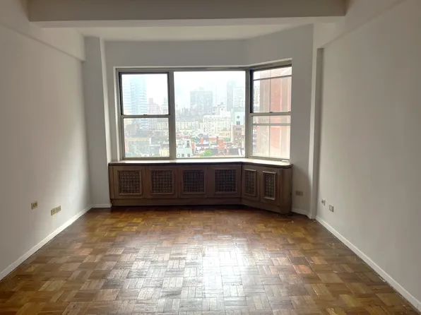 215 East 79th Street image 6 of 11