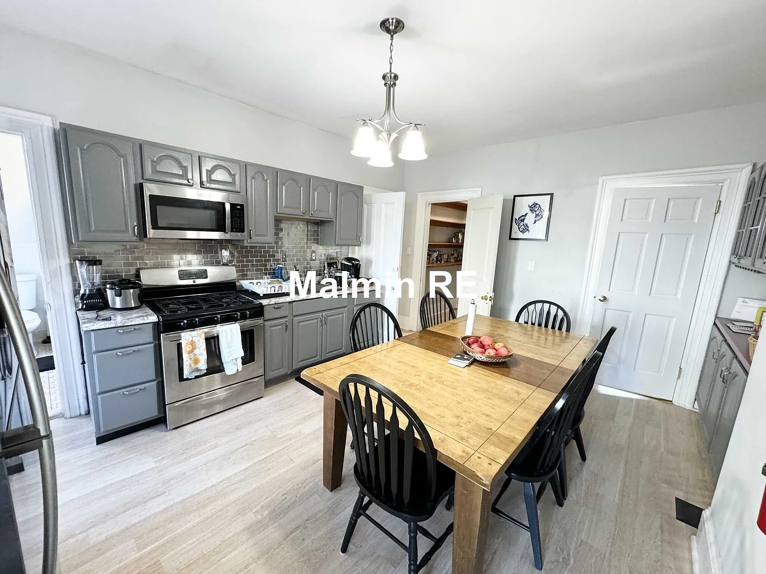 5 bed, $8,800 — Photo 3