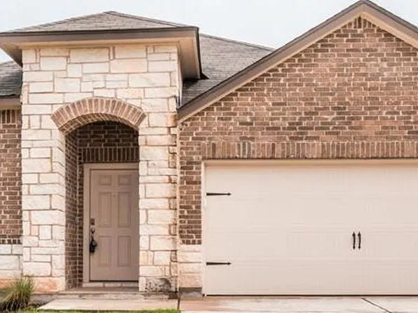 209 Reagor Dr, Taylor, TX 76574