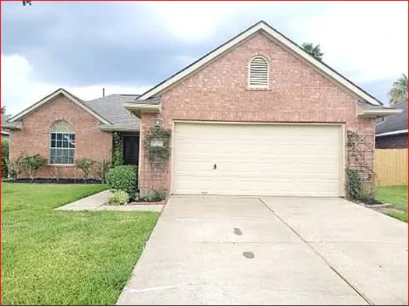 3506 Stratford Manor Dr, Sugar Land, TX 77498
