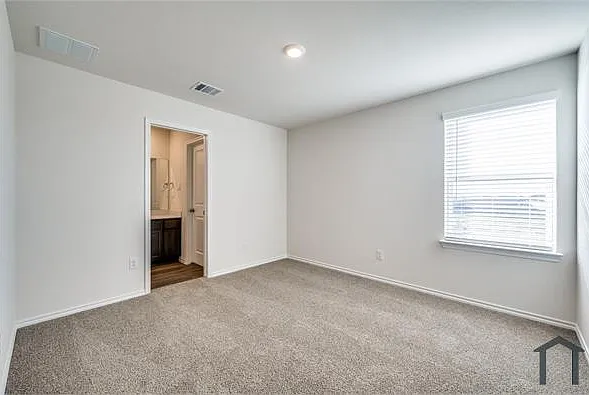 6218 Holly Spring Rd — Photo 4