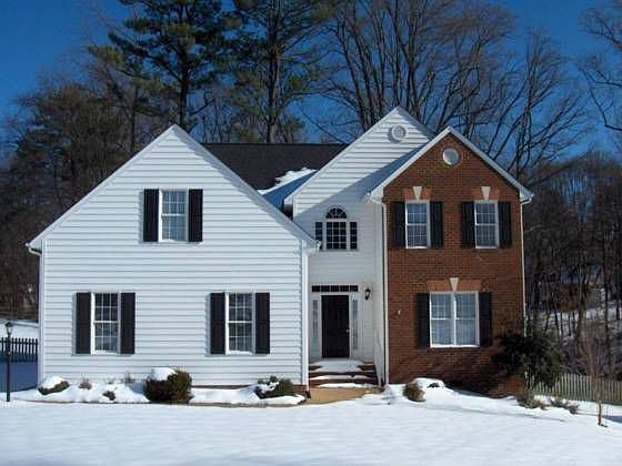 1st image of 7404 Moss Rose Ct