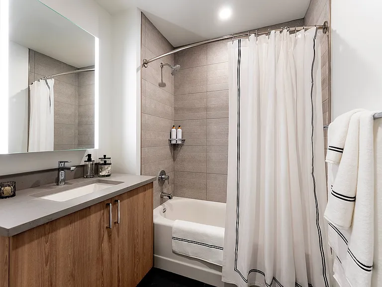 1-bed-bath