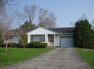 5710 E Hillcrest Dr, Richmond, IL
