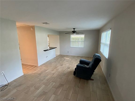 5th image of 34 Heath Aster Ln