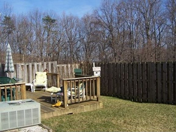3rd image of 1943 Mariner Ln