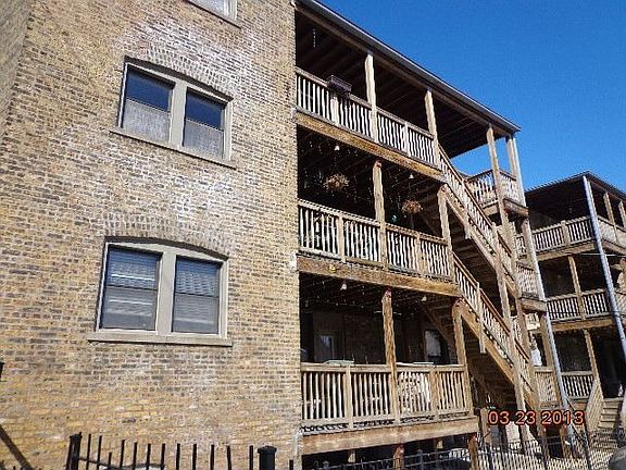 3rd image of 1635 W Columbia Ave #3E