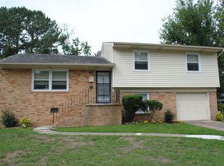 35 Westbrook Dr, Hampton, VA 23666