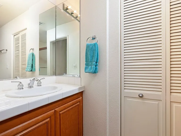 350 K St #413 — Photo 22