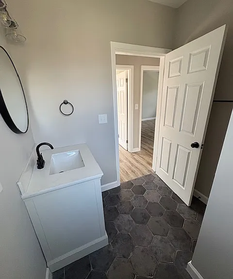 436 Hawthorne Ave — Photo 28