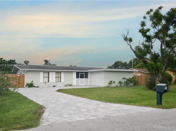 2636 SE 18th Ave, Cape Coral, FL 33904