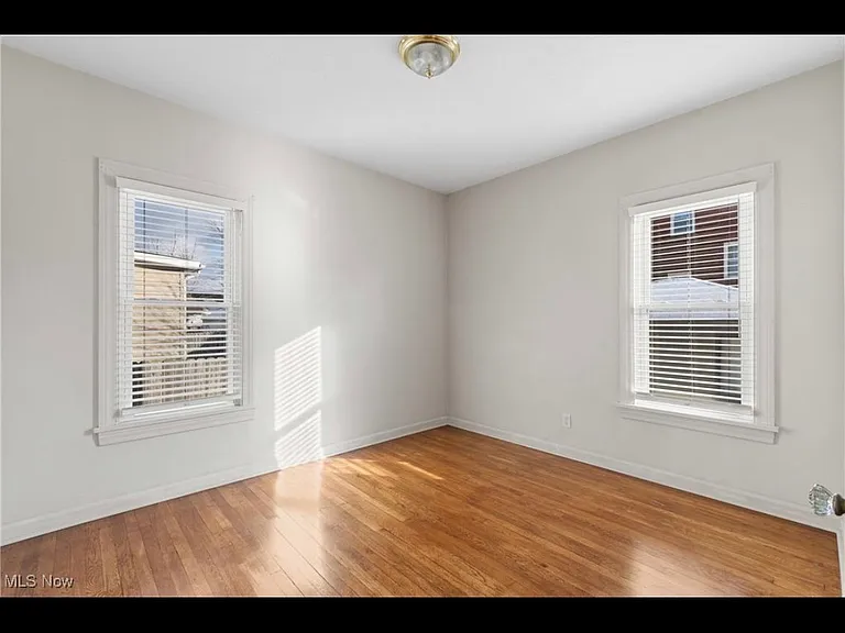 Clarendon Ave NW — Photo 7