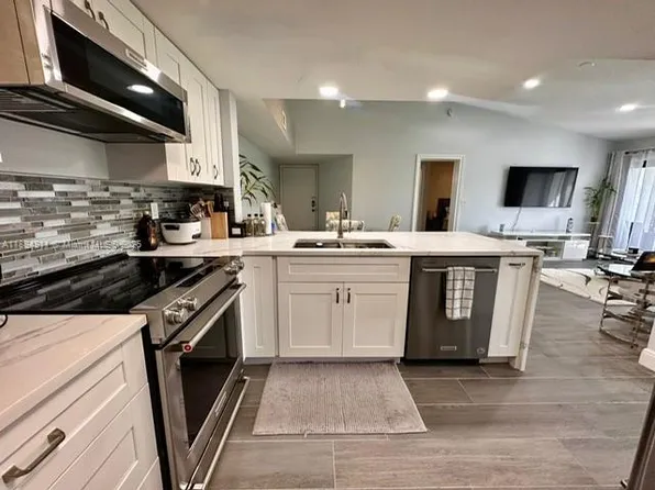 9288 W Atlantic Blvd APT 1132, Coral Springs, FL 33071