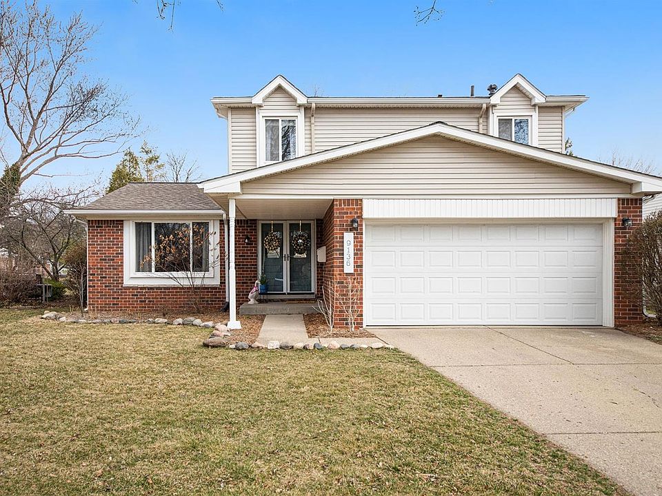 1st image of 9136 Oakcliffe Dr