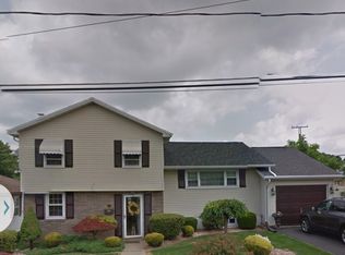 865 Liberty Ct, Hazleton, PA 18202