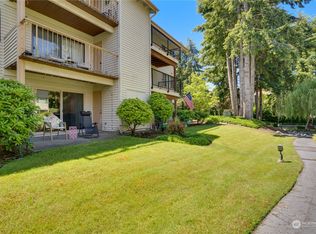 7616 37th St W #B-4, University Place, WA 98466