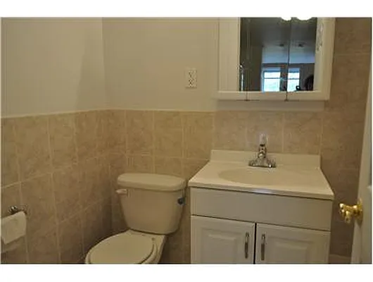 Rented by Douglas Elliman | media 24