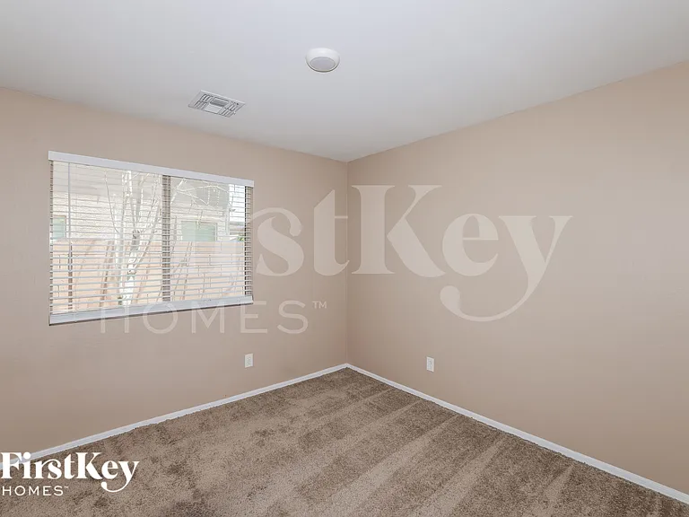 11329 W Harrison St — Photo 11