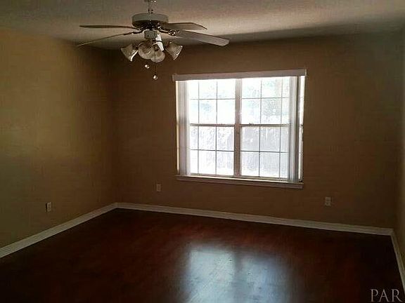 5th image of 1366 Mazurek Blvd