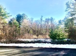 42 Mason St, Palmer, MA 01069