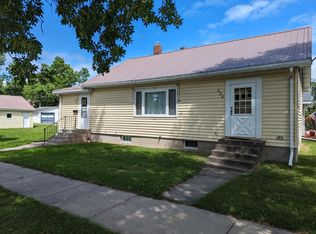 524 7th St, International Falls, MN 56649