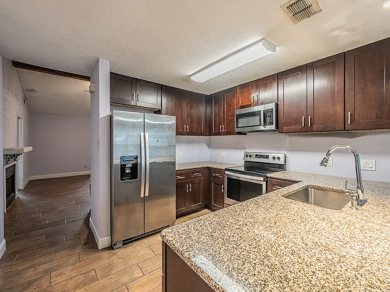 5003 Maryanna Way #D — Photo 15