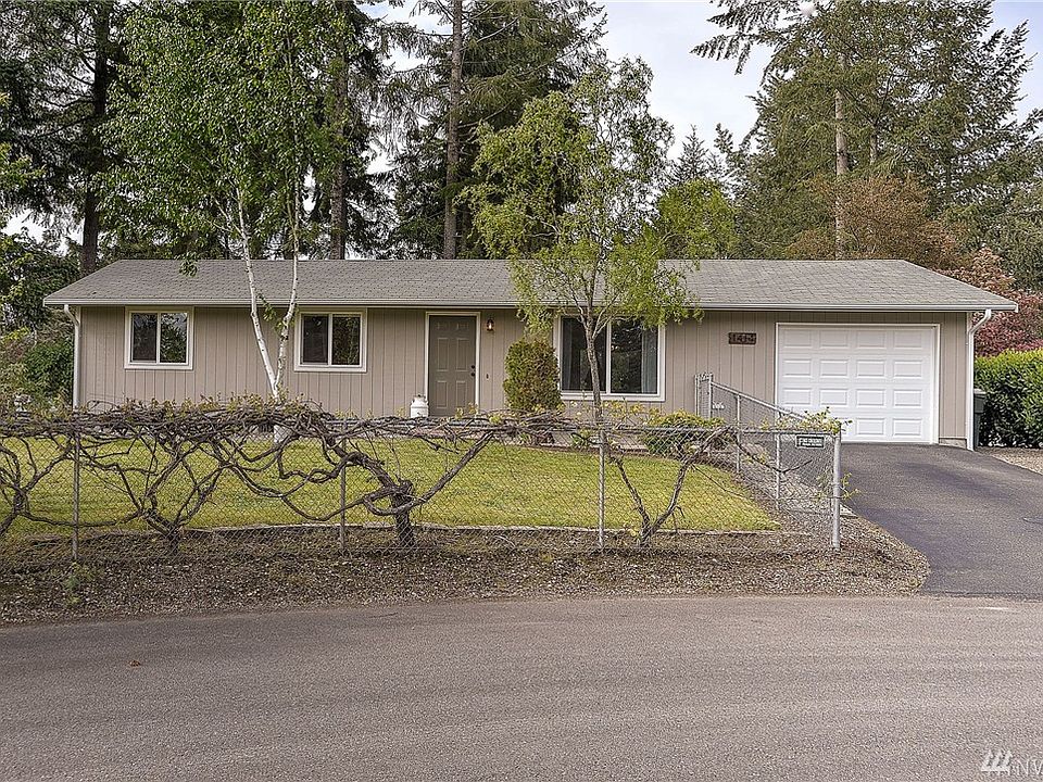 1st image of 1414 Goldenrod Dr SE