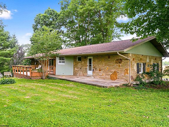 4th image of 2054 Little Sandy Rd