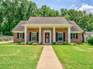 6141 Shade Tree Dr, Bartlett, TN 38134