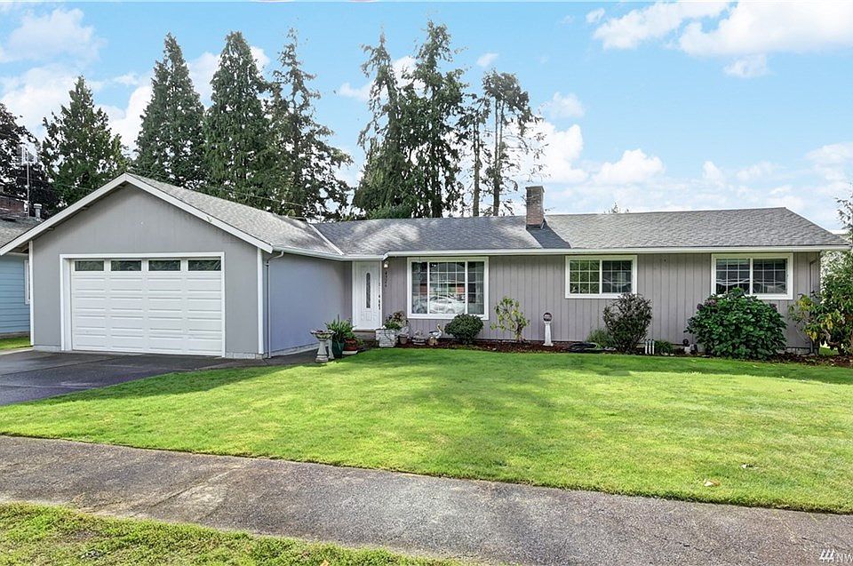 1st image of 4326 94th Pl NE