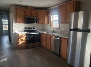 36 Farmstead Rd, Farmington, NH 03835