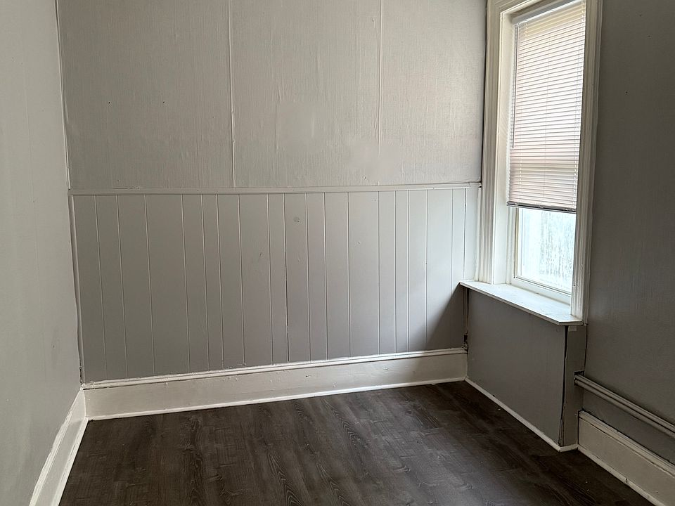 1st image of 2031 E Allegheny Ave #5