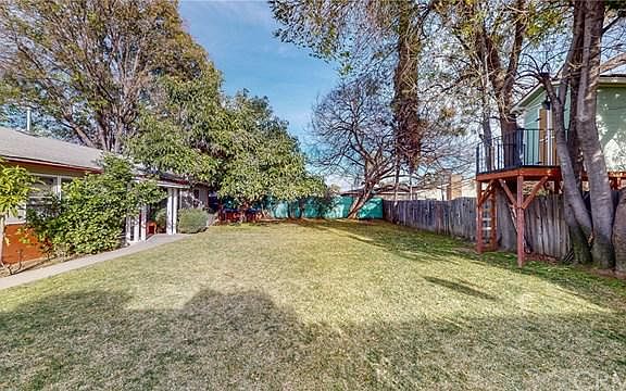 5th image of 10224 Green St