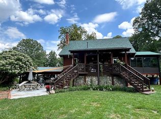 176 Arrowhead Dr, Kernersville, NC 27284