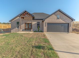613 Cayson St, Bono, AR 72416