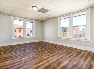 311 W 3rd St APT 1, Davenport, IA 52801