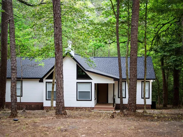 261 Lamplight Path, Holly Lake Ranch, TX 75765